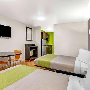 Quadruple Room Smoking